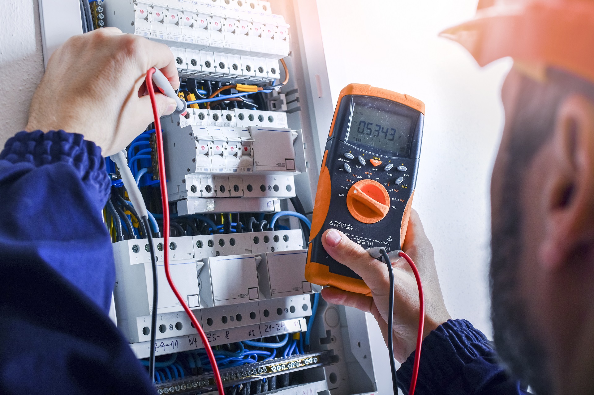 electrical contractor fresno